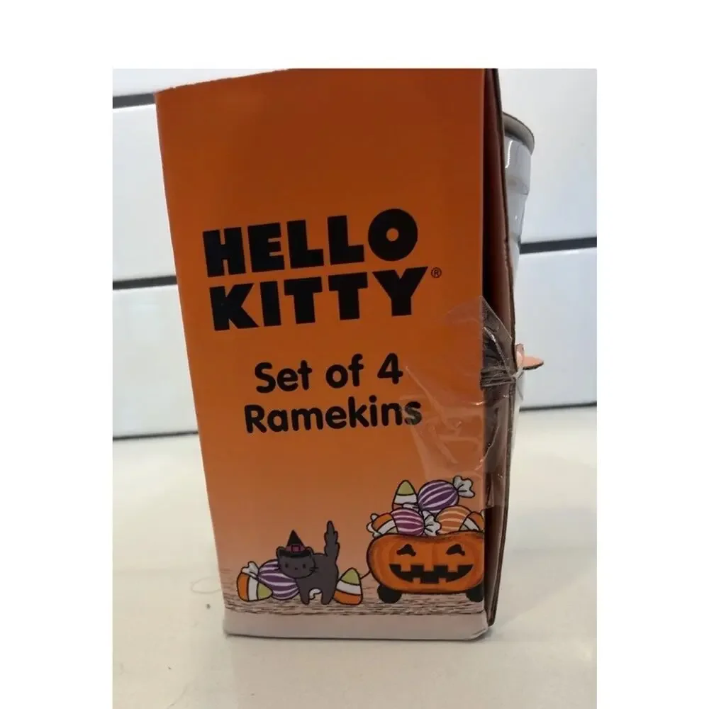Sanrio Hello Kitty Halloween Zombie bats Set Of 4 Baking Ramekins White‎ NEW